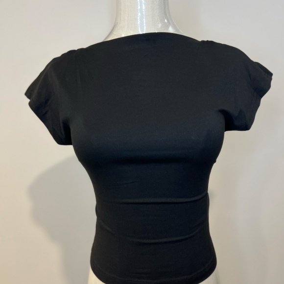 🖤 Black Wide Back Dip Deep Plunging Short Sleeve Stretchy Cute Shirt Summer - Picture 3 of 6